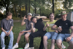 Foto-01.05.25-21-19-14