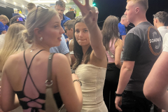 Foto-01.05.25-23-22-00